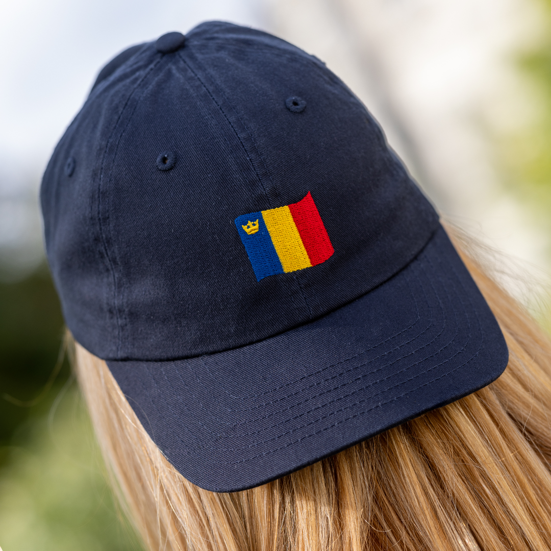 Flag cap displayed on model backwards